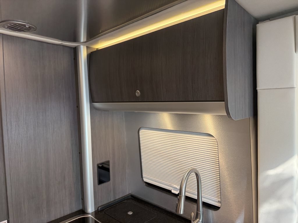 Used 2020 Mercedes-Benz Sprinter 3500 image 57
