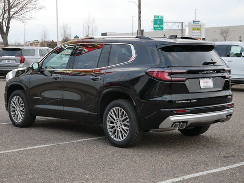 New 2026 GMC Acadia Denali image 5