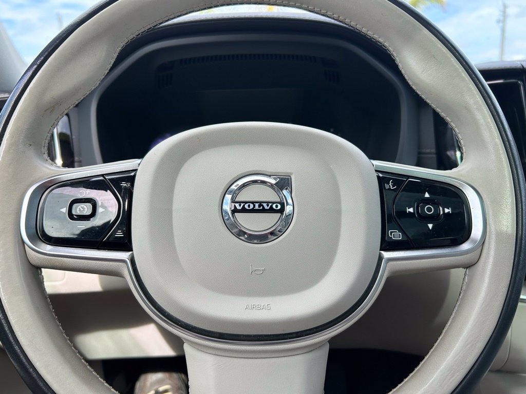Used 2023 Volvo XC60 B5 Ultimate w/ Climate Package AWD/4WD image 24