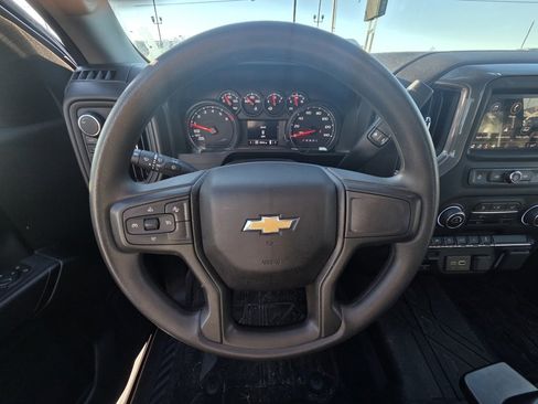 Used 2024 Chevrolet Silverado 1500 Custom image 14