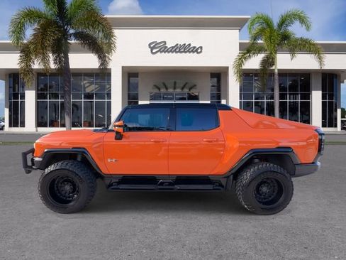 Used 2024 GMC Hummer EV 2X w/ Extreme Off-Road Package AWD/4WD image 8