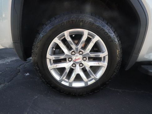 Used 2022 GMC Sierra 1500 SLT w/ SLT Premium Plus Package AWD/4WD image 39