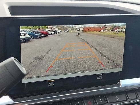 Used 2025 Chevrolet Silverado 1500 RST image 18