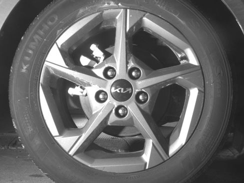 Used 2025 Kia K4 LXS image 15