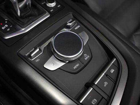 Used 2023 Audi R8 V10 performance w/ Carbon Exterior Package image 33