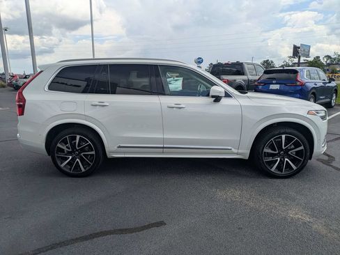 Used 2024 Volvo XC90 B6 Plus AWD/4WD image 4