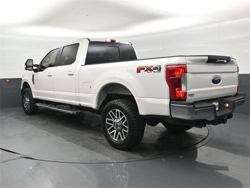 Used 2019 Ford F250 Lariat w/ Lariat Value Package image 6