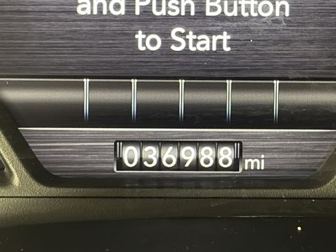 Used 2022 RAM 1500 Big Horn image 5