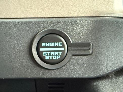 New 2026 Ford Bronco Outer Banks image 10