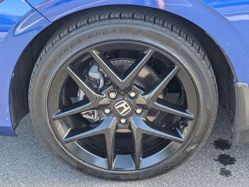 Used 2023 Honda Civic Sport image 21