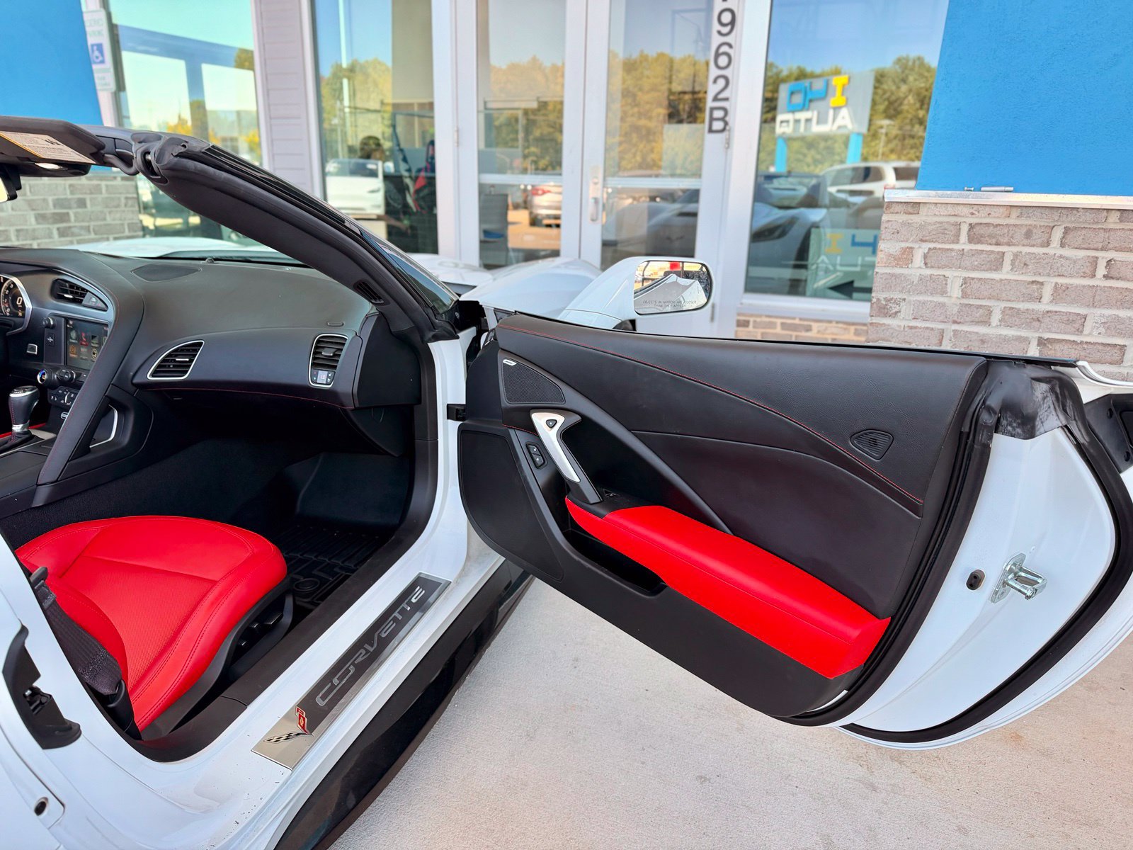 Used 2017 Chevrolet Corvette Grand Sport RWD image 26