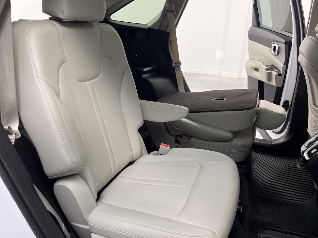 Used 2023 Kia Sorento SX AWD/4WD image 26