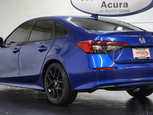 Used 2023 Honda Civic Sport image 8