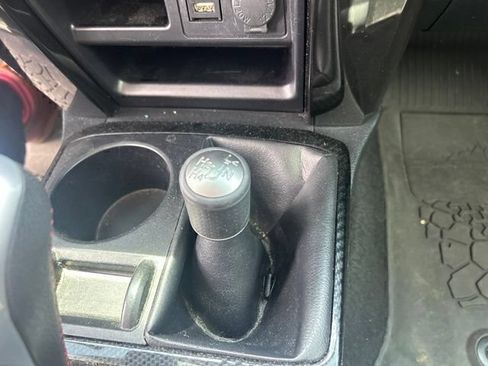 Used 2021 Toyota 4Runner TRD Off-Road AWD/4WD image 12