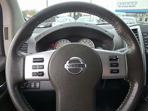 Used 2019 Nissan Frontier PRO-4X image 19