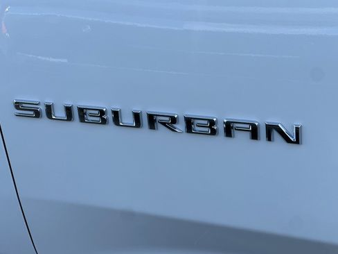 New 2026 Chevrolet Suburban Premier w/ Sun And Tow Package image 33