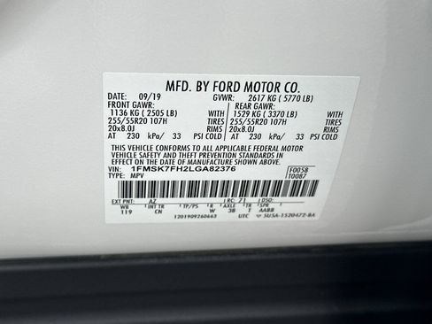 Used 2020 Ford Explorer Limited w/ Class III Trailer Tow Package RWD image 30
