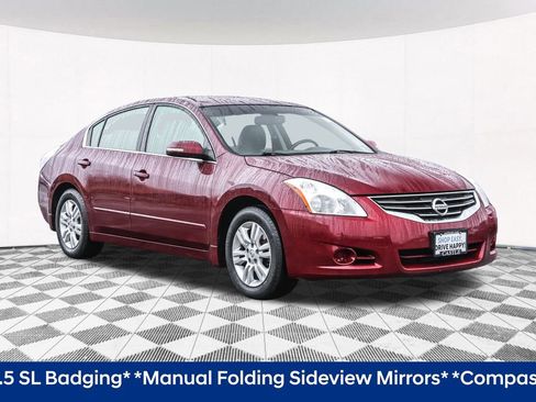 Used 2010 Nissan Altima 2.5 SL w/ SL Pkg image 12