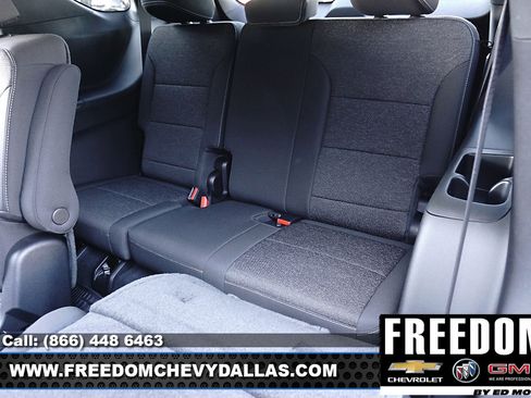 New 2026 Chevrolet Traverse LT w/ Midnight/Sport Edition image 15