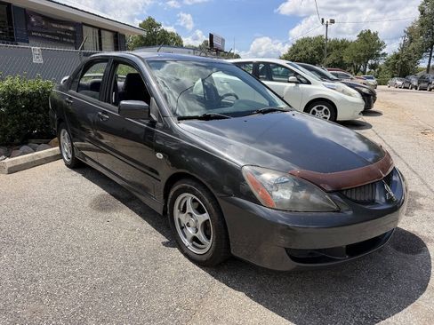 Used 2004 Mitsubishi Lancer OZ Rally FWD image 3