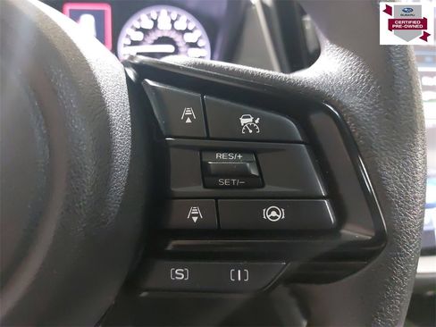 Certified 2025 Subaru Crosstrek 2.0i Premium image 19