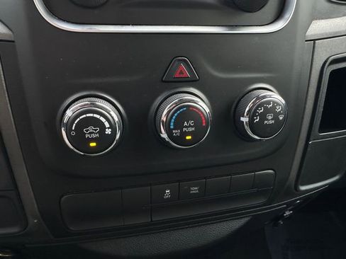 Used 2018 RAM 1500 Express image 28