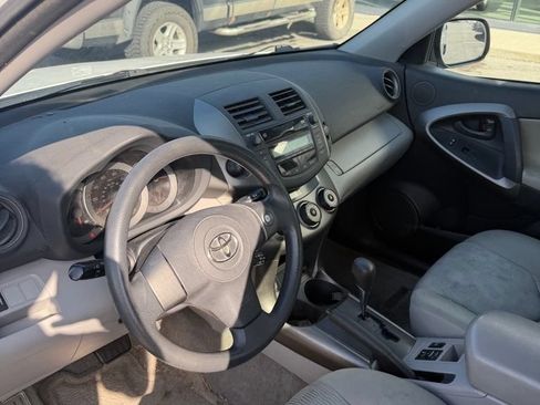 Used 2010 Toyota RAV4 4WD image 9