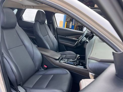 Used 2022 MAZDA CX-30 AWD 2.5 S w/ Premium Package image 30