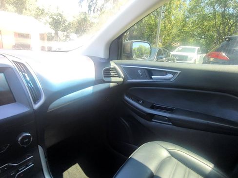 Used 2019 Ford Edge SEL w/ Equipment Group 201A FWD image 62
