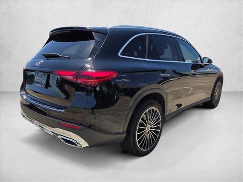 Used 2026 Mercedes-Benz GLC 300 image 5