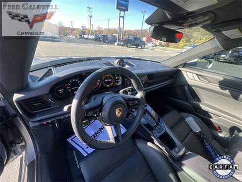 Used 2022 Porsche 911 Carrera 4 GTS image 20