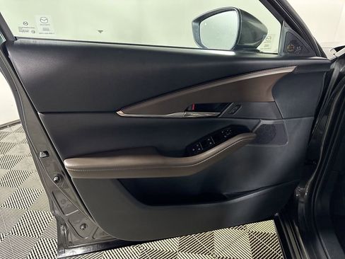 Used 2022 MAZDA CX-30 AWD 2.5 S w/ Premium Package image 10