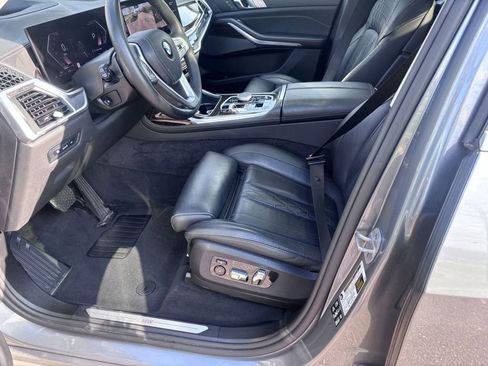 Used 2026 BMW X7 xDrive40i AWD/4WD image 12