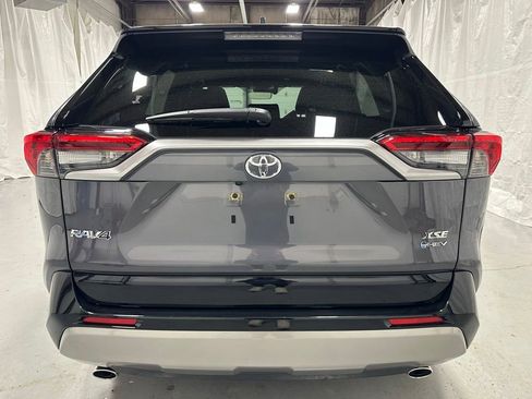 Used 2025 Toyota RAV4 XSE w/ Weather Package AWD/4WD image 6