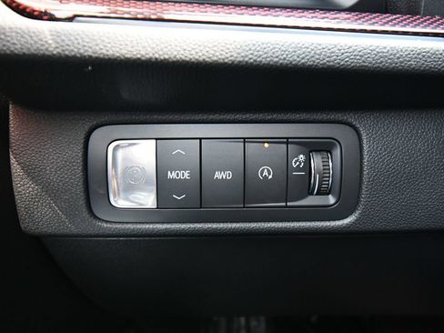Used 2025 Chevrolet Traverse RS w/ LPO, Floor Liner Package AWD/4WD image 23