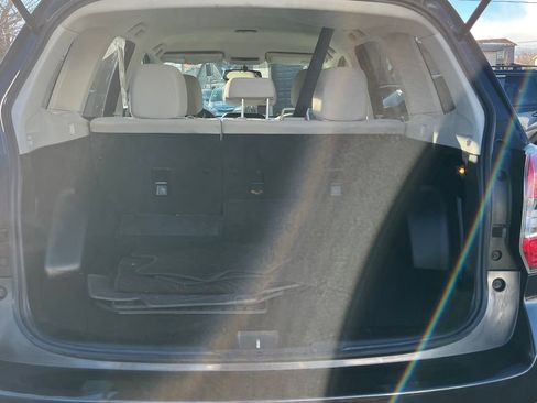 Used 2016 Subaru Forester 2.5i w/ Alloy Wheel Package image 20