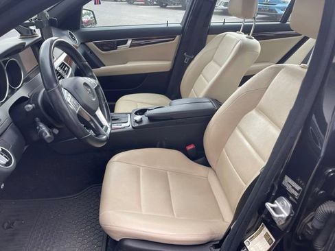 Used 2012 Mercedes-Benz C 300 4MATIC Sedan image 8