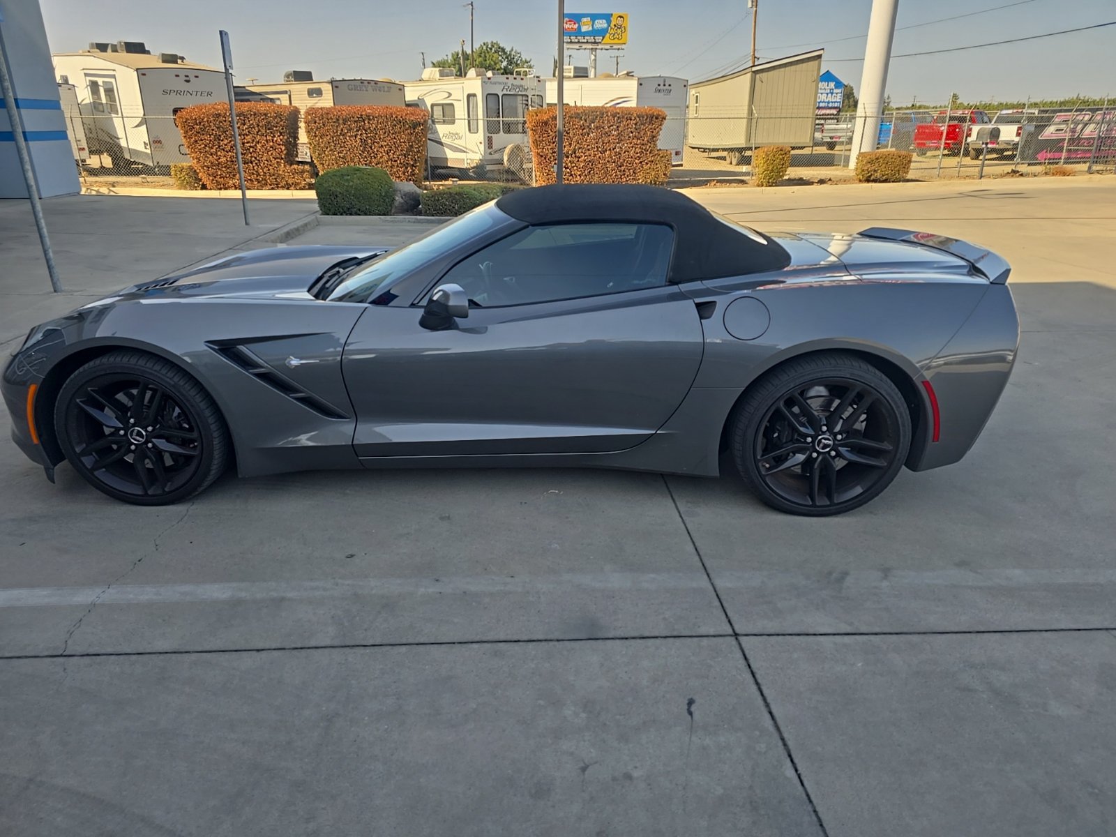 Used 2015 Chevrolet Corvette Stingray Convertible w/ 2LT Preferred Equipment Group RWD image 10
