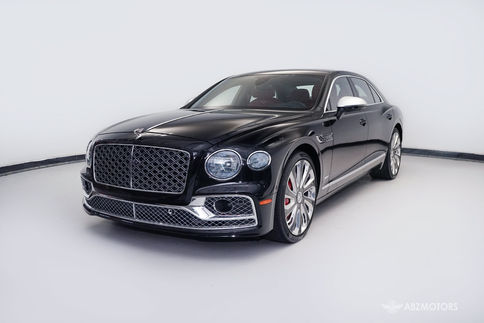 Used 2022 Bentley Flying Spur Plug-In Hybrid AWD/4WD image 2
