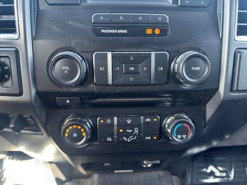 Used 2018 Ford F250 XLT w/ Camper Package AWD/4WD image 19