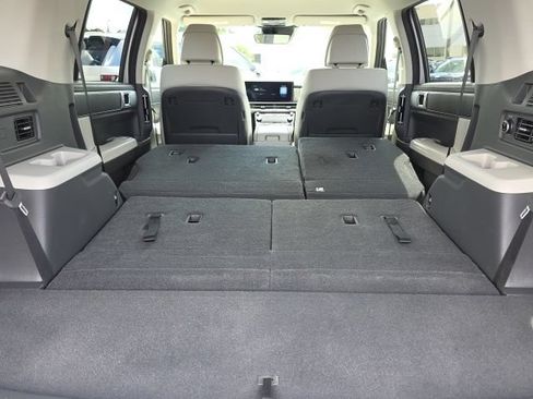 Certified 2025 Hyundai Santa Fe SEL FWD image 23
