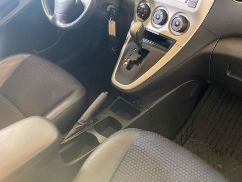 Used 2009 Pontiac Vibe GT FWD image 60