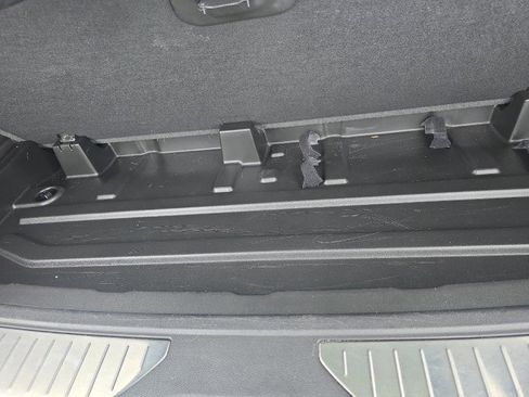 Used 2021 Chevrolet Tahoe Premier image 15