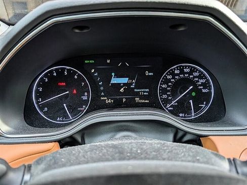 Used 2019 Toyota Avalon Limited FWD image 20