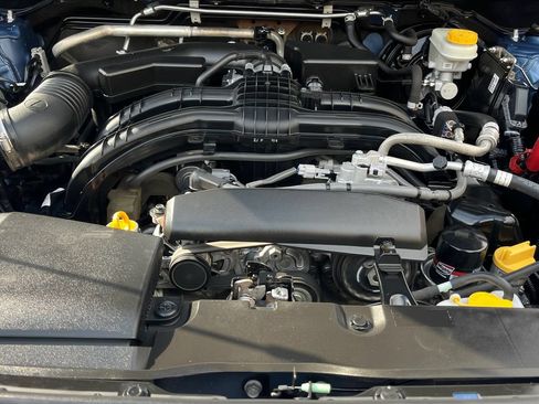 Used 2023 Subaru Crosstrek 2.0i AWD/4WD image 19