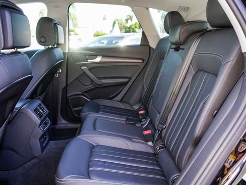 Used 2022 Audi Q5 2.0T Premium Plus image 18