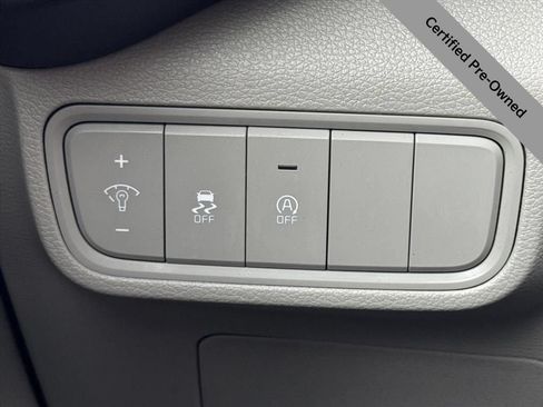 Certified 2023 Kia Soul LX w/ LX Technology Package FWD image 19