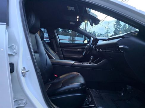 Used 2020 MAZDA MAZDA3 AWD Hatchback w/ Premium Pkg image 41