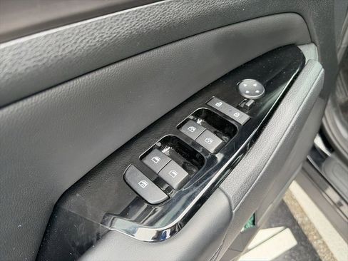 Used 2024 Kia Sportage EX FWD image 19