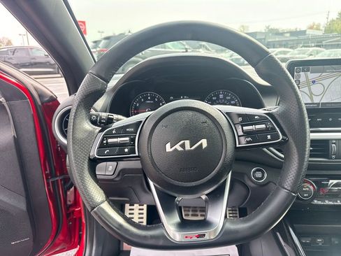 Used 2024 Kia Forte GT-Line w/ GT-Line Premium Package image 14